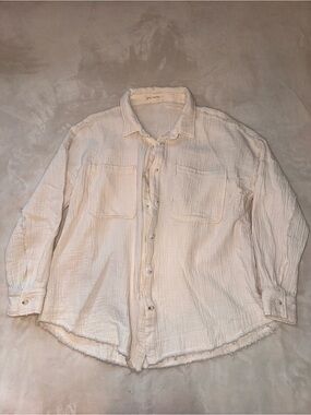 Oversized Cream Gauzey Button Down Size Small 100% Cotton